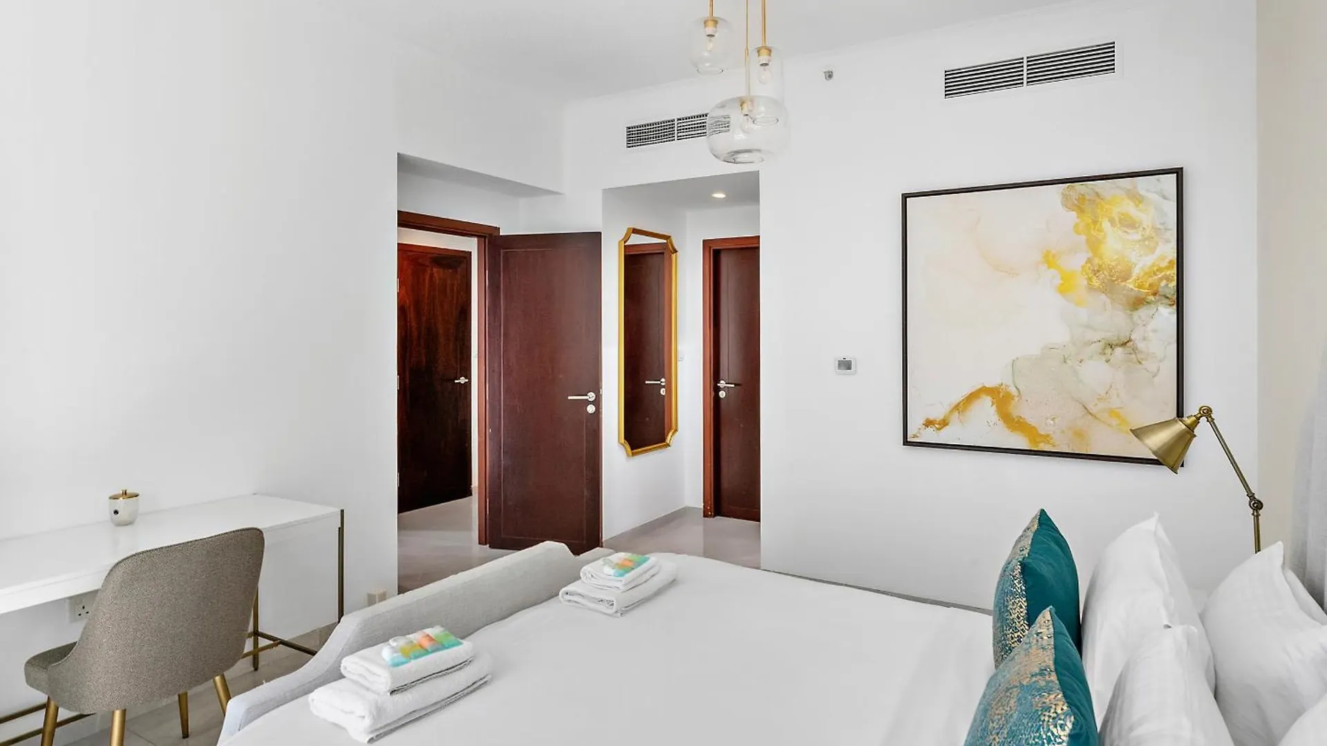Sophisticated 2Bdr-Burj Khalifa & Fountain View Apartment Dubai 0*,  United Arab Emirates
